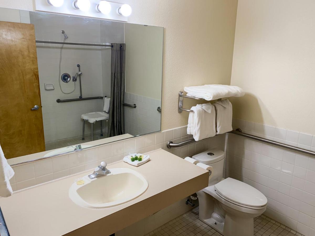 Sisters Inn & Suites Dış mekan fotoğraf